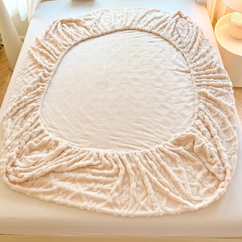 Winter Coral Fleece Fitted Sheet with Elastic Skirt - Thick Fluffy Warm Mattress Cover (Single/Queen/King)