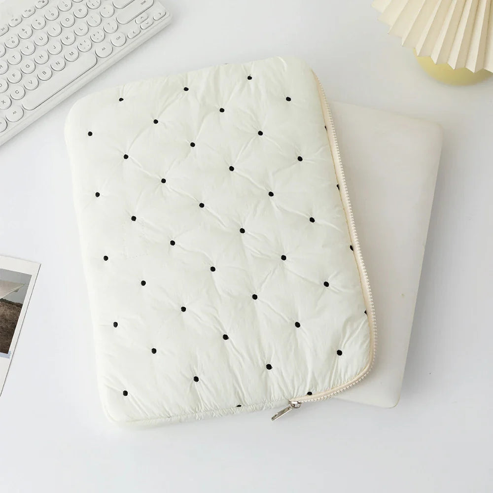 Puffy Quilted Laptop Sleeve for Women — 13–14 in (34–36 cm), 15–16 in (38–41 cm) & 9–11 in (23–28 cm) Tablet Pouch