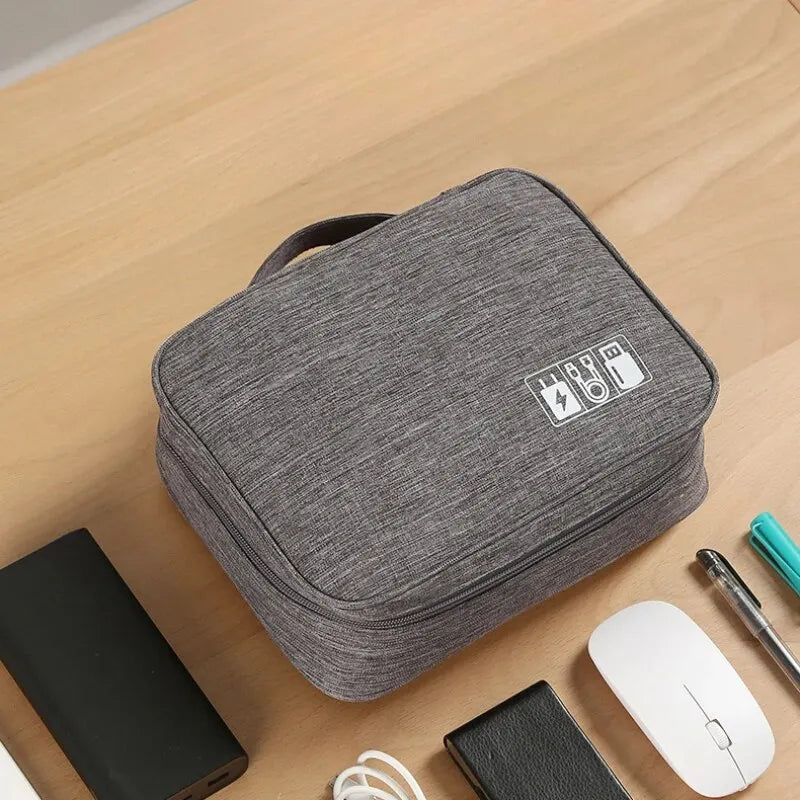 Large Travel Electronics Organizer — Multi-Compartment USB Cable & Power Bank Storage Bag (24 x 9 x 18 cm | 9.4 x 3.5 x 7.1 in)