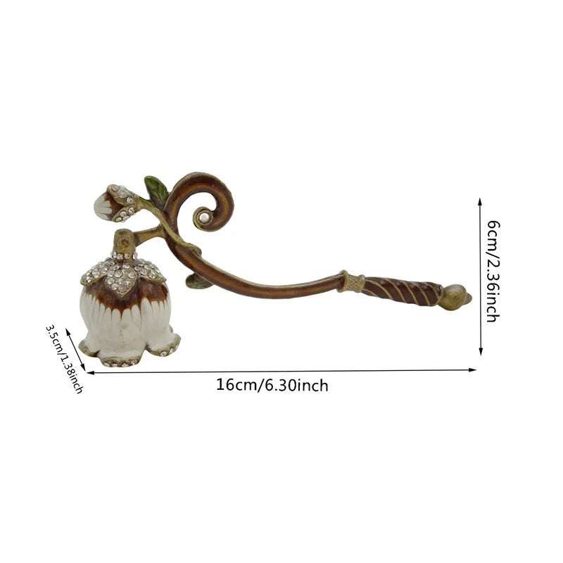 Elegant Metal Candle Snuffer - Long Handle Candle Extinguisher & Wick Snuffer for Home Decor Gift