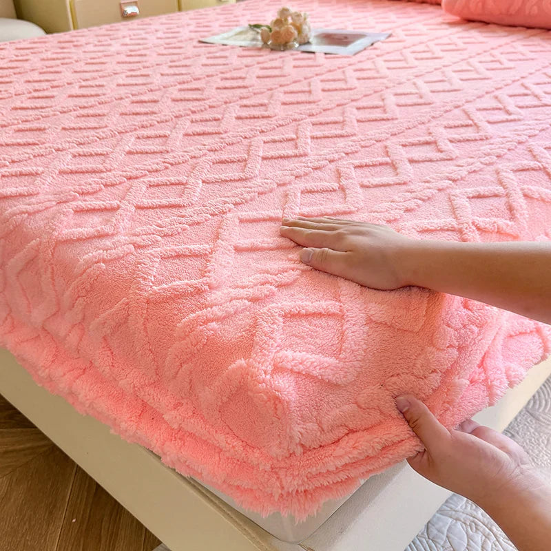 Winter Coral Fleece Fitted Sheet with Elastic Skirt - Thick Fluffy Warm Mattress Cover (Single/Queen/King)