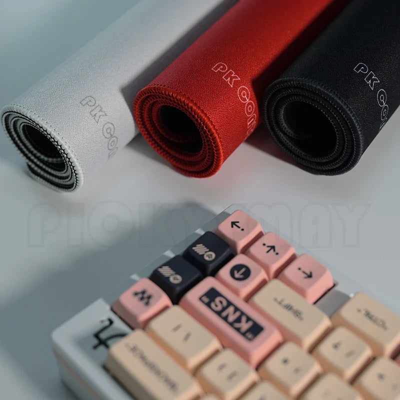 Professional Gaming Mouse Pad — Speed & Control Desk Mat, Natural Rubber Anti‑Slip, Stitched Edge, Washable