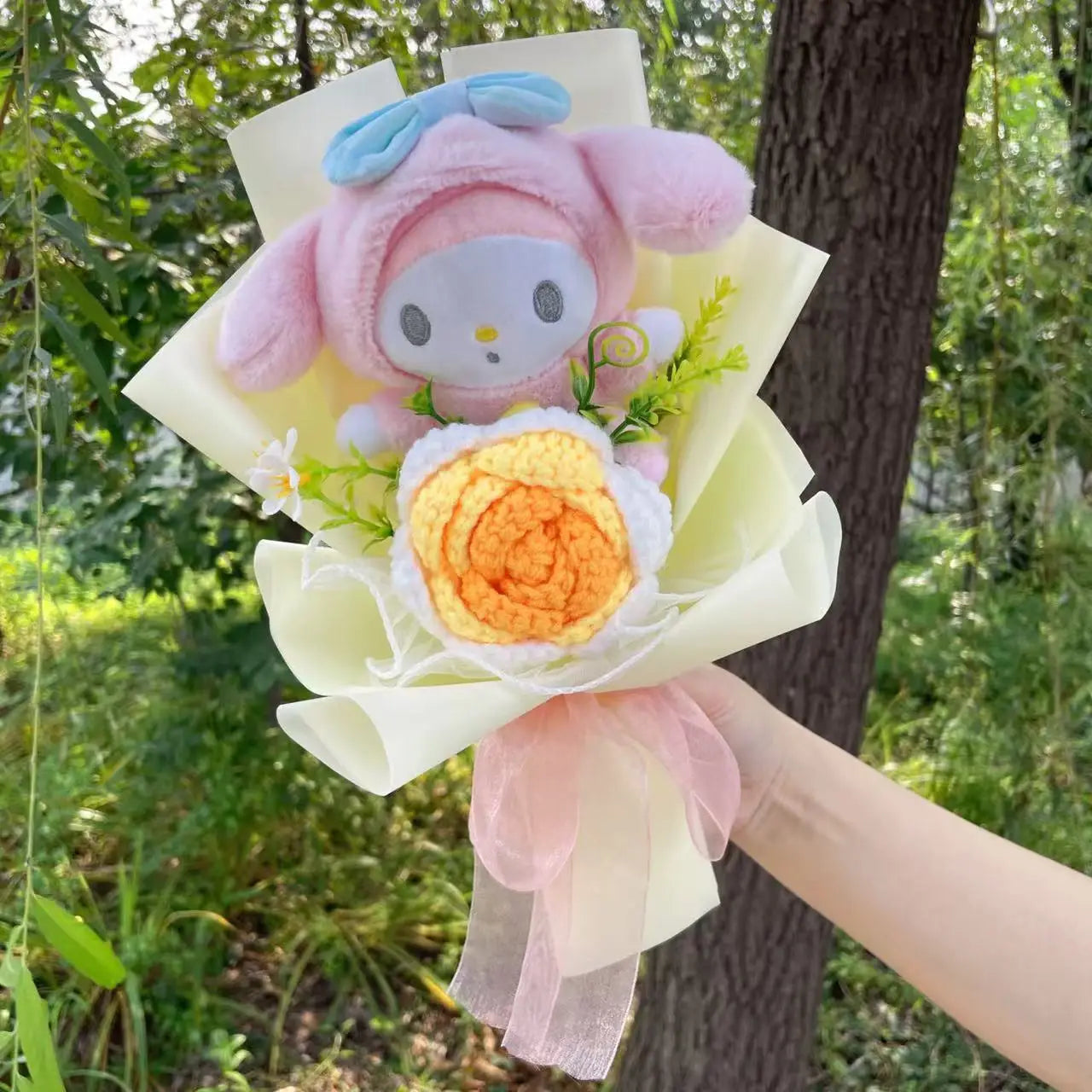 Kawaii Cat Plush Bouquet with Artificial Flowers — Cute Plush Doll Gift for Her, Valentine, Birthday, Graduation