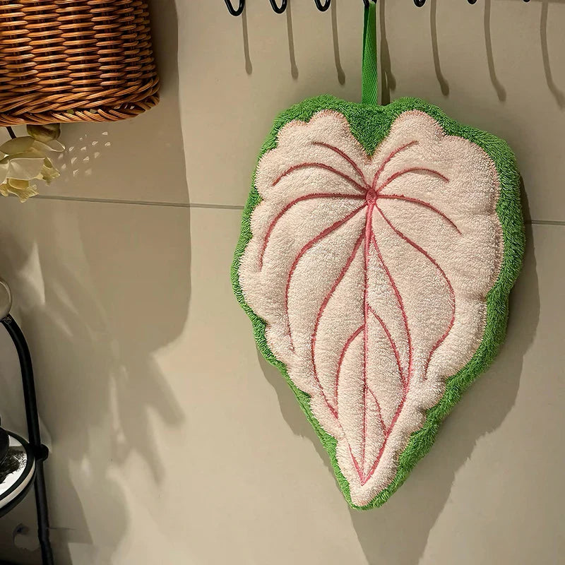 Thickened Coral Fleece Hand Towel – Super Soft Water-Absorbent Hanging Handkerchief for Kitchen & Bathroom