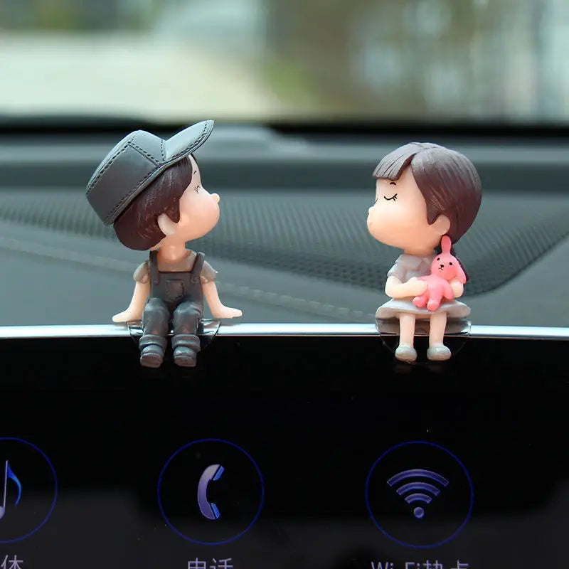 Cute Cartoon Couple Car Dashboard Figurines - Romantic Balloon Ornament Car Interior Gift