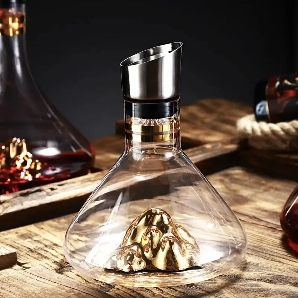 Iceberg Handmade Lead-Free Crystal Whisky and Wine Decanter Carafe with Pourer, 1.5L (1500 ml / 50.7 fl oz) Thickened Bar Dispenser
