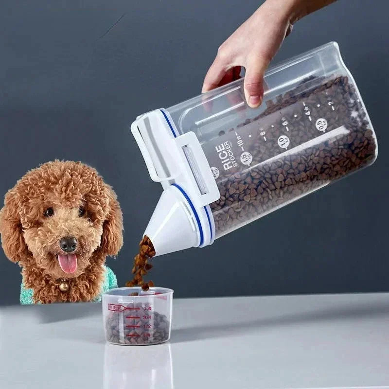 Large Capacity Airtight Pet Food Storage Container - Durable, Easy-Clean, Non-Slip for Dogs and Cats