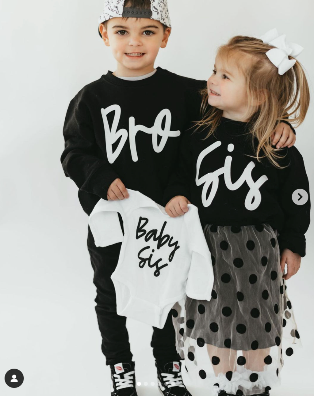 Sis (Cursive) - Child Sweater