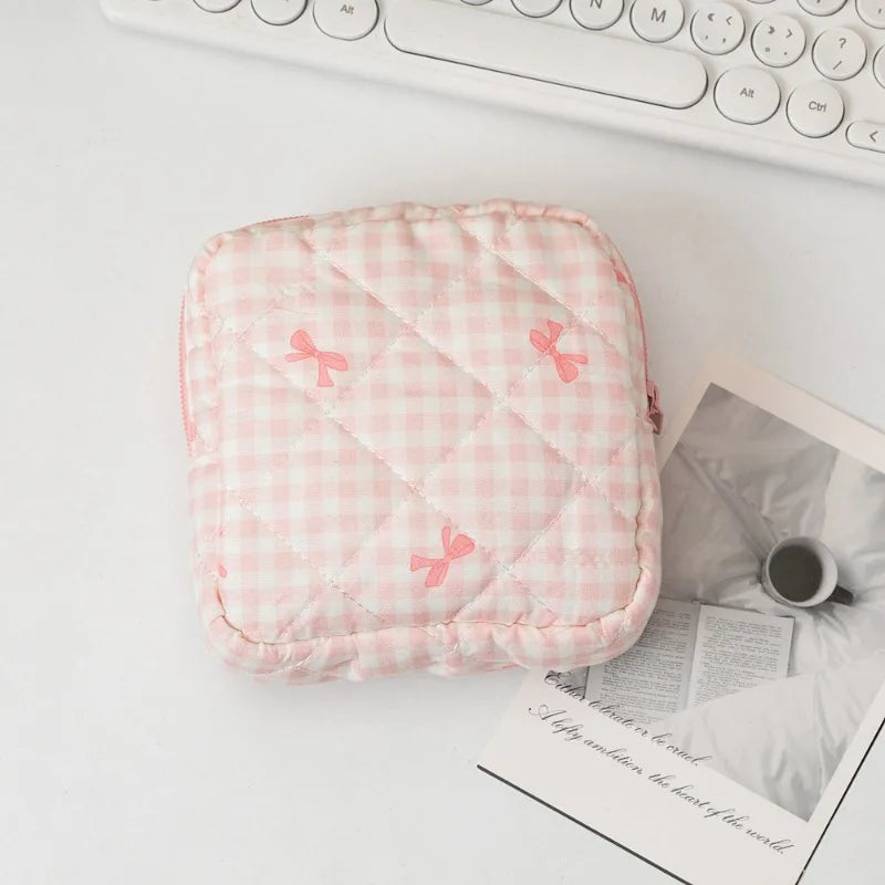 Large Capacity Period Pouch - Cute Cartoon Bow Sanitary Napkin & Tampon Organizer Bag