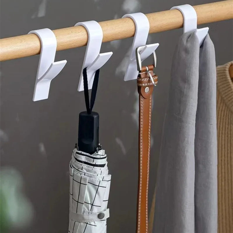 Single Radiator Towel Hook – Over-Heater Hanger Clips for Towels, Robes & Scarves