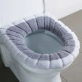 1-Piece Washable Knitted Toilet Seat Cover, Thick Soft Cushion with Handle, Fits Round and Oval Seats