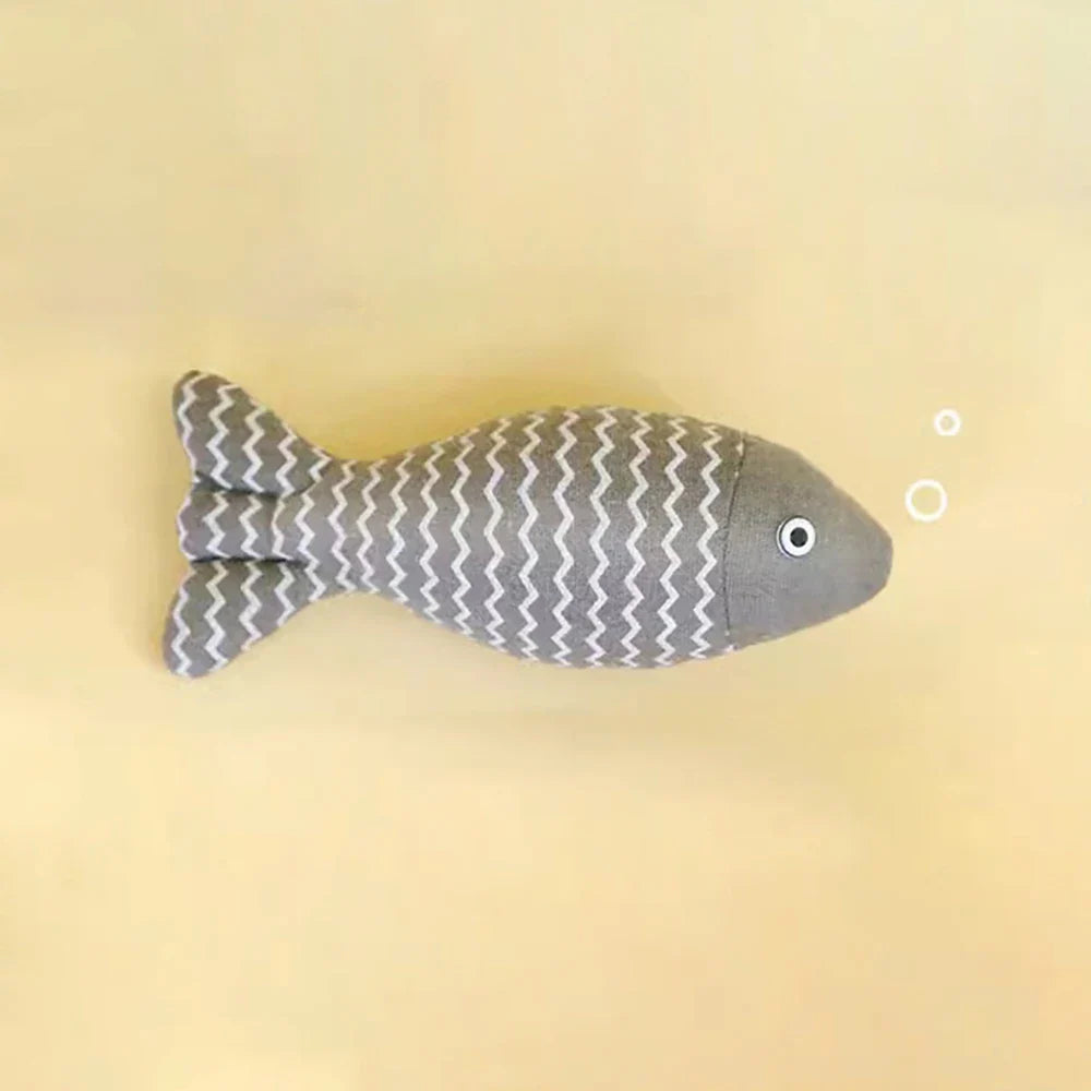 Catnip Fish Toy – Interactive Plush Fish Cat Scratcher & Mint Fidget Toy for Cats & Kittens