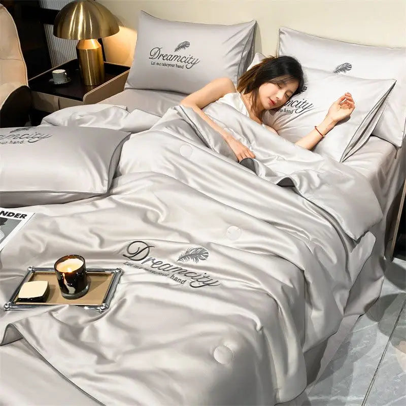 Embroidery Summer Cooling Quilt - Breathable Ice Silk Comforter 4-Piece Bedding Set (Queen 200 x 230 cm / 78.7 x 90.6 in)
