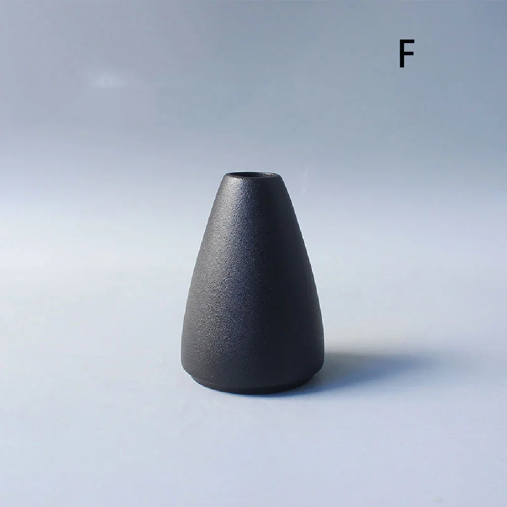 Ceramic Small Flower Bud Vase - Minimalist Japanese-Style Tabletop Home Decor