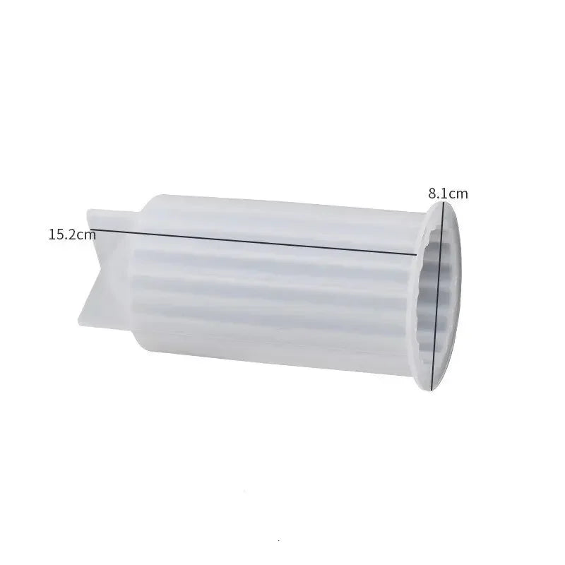 3D Spiral Striped Silicone Candle Mold - Irregular Shape for DIY Candles, Wax, Resin & Clay, 8 x 8 x 15 cm (3.15 x 3.15 x 5.91 in)