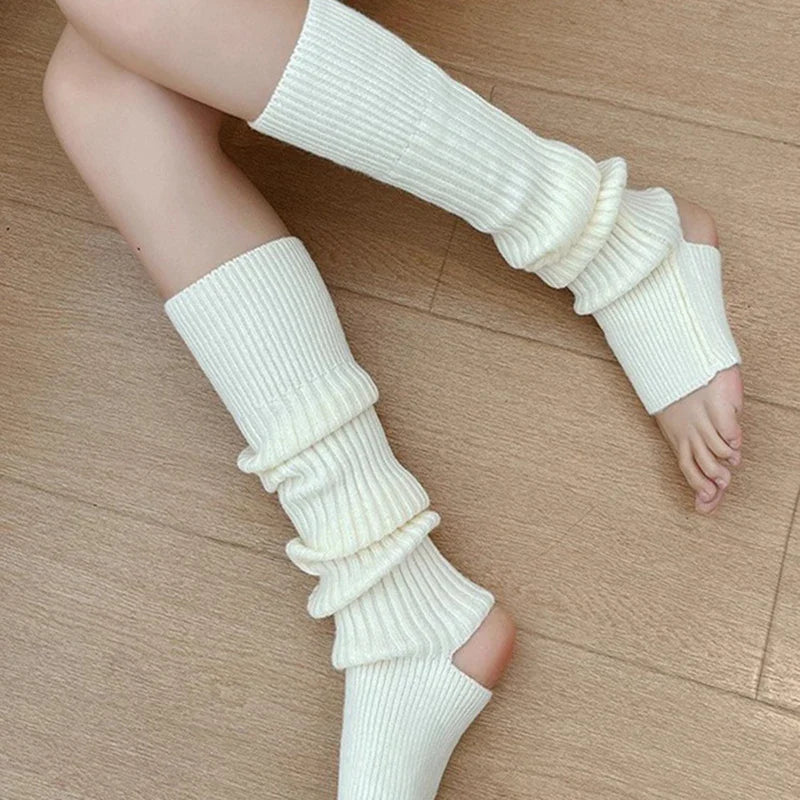 Stirrup Over-the-Calf Knitted Socks & Leg Warmers — 41 cm (16 in) Long Boot Cuffs for Women, Unisex