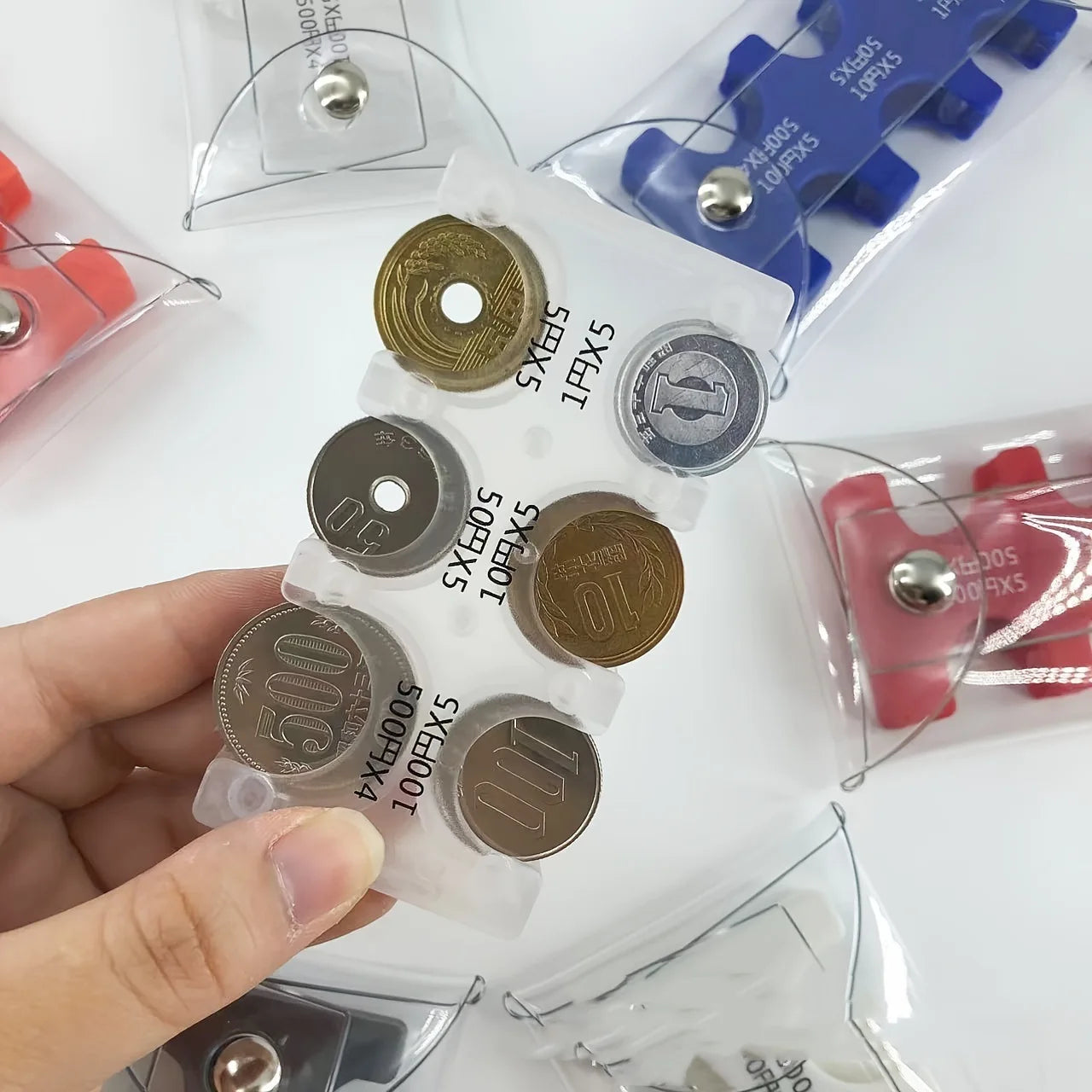 Portable Transparent Coin Clip Organizer Wallet – Small PVC Travel Coin & Card Holder