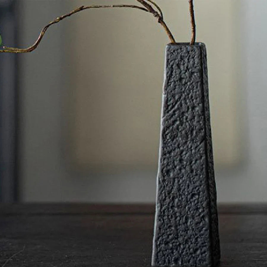 Simple Ceramic Porcelain Vase for Hydroponic Plants — Minimalist Small Vase for Living Room & Dining Table Decor