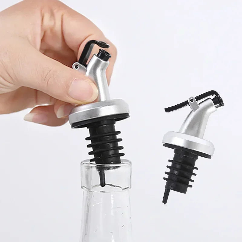 1/3/5-Pack Leak-Proof Oil Bottle Pourer Stopper – Locking Nozzle for Oil, Vinegar, Wine & Liquor