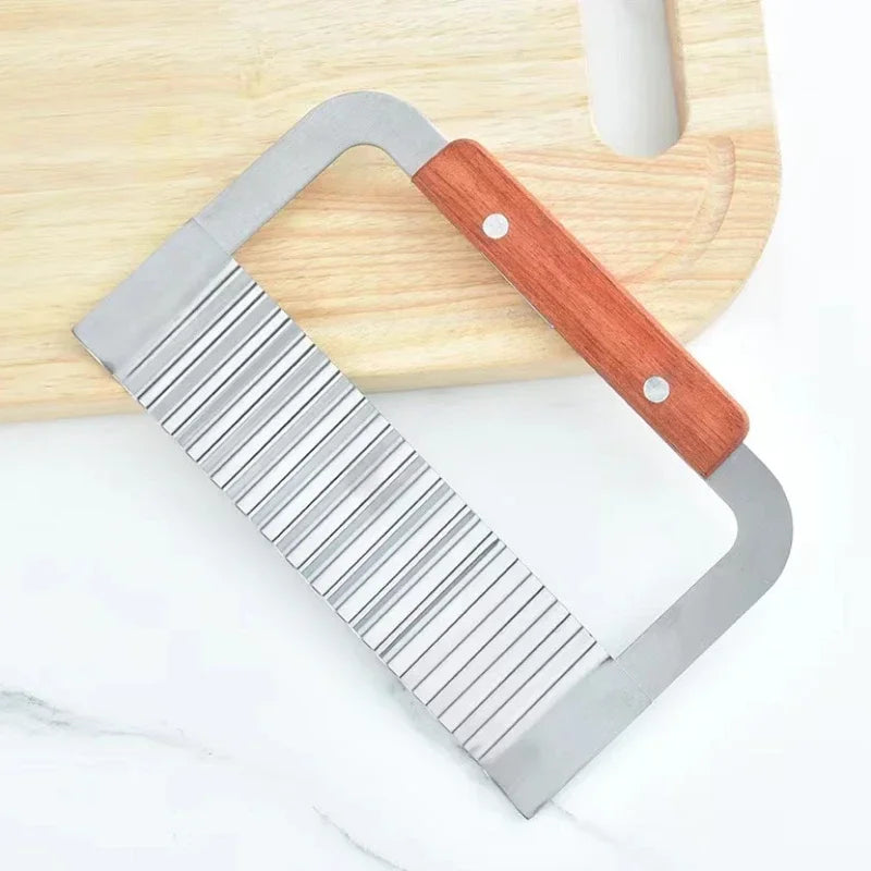 Stainless Steel Crinkle Potato Cutter with Wooden Handle – Wavy Knife for Chips & Vegetables