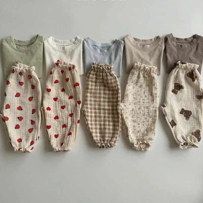 Organic Cotton Baby Pants – Soft Muslin Bloomers for Newborns & Toddlers, Elastic Mid Waist, Cute Animal & Floral Prints