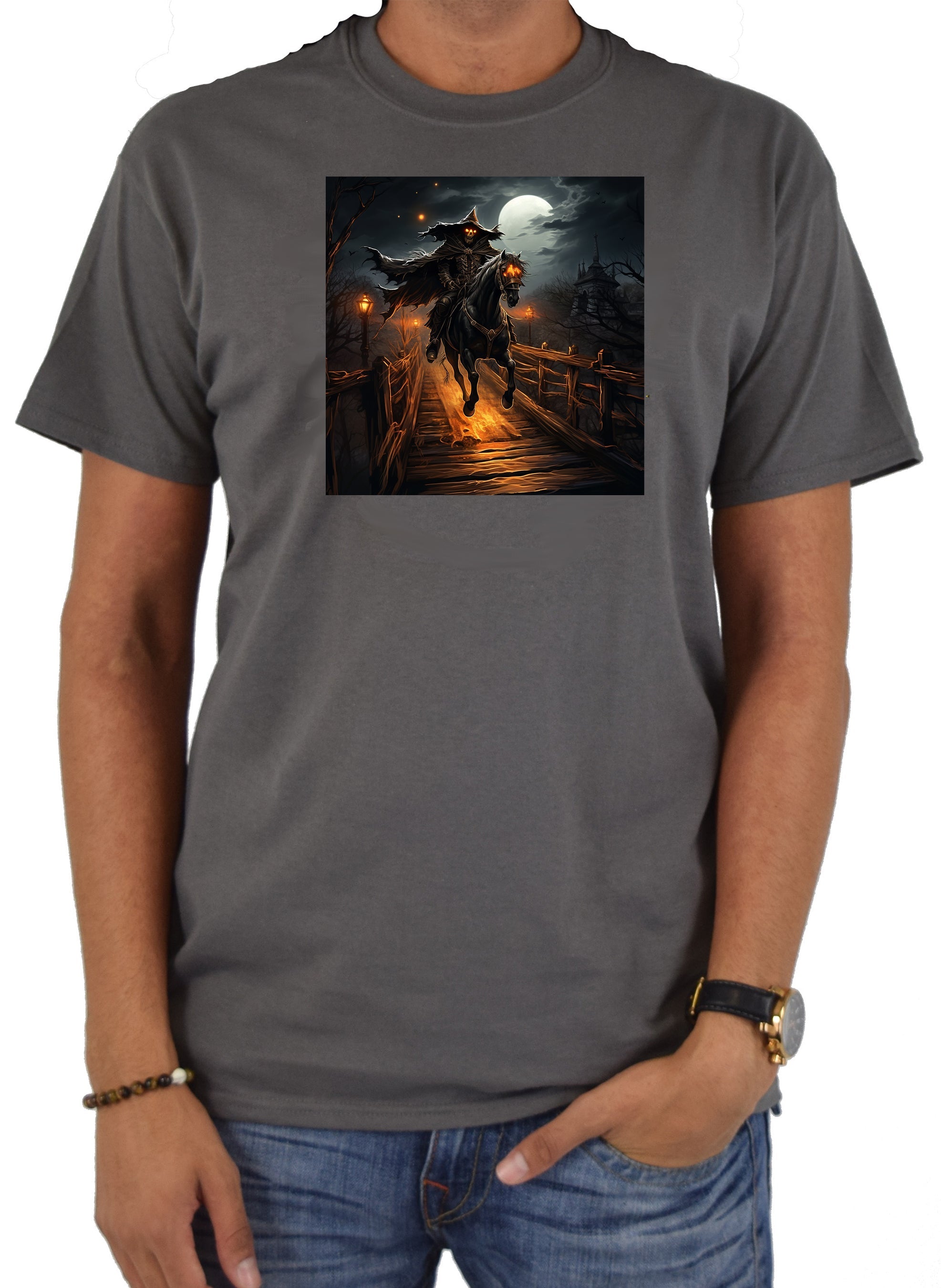 The Legend of Sleepy Hollow - The Headless Horseman on the bridge T-Shirt