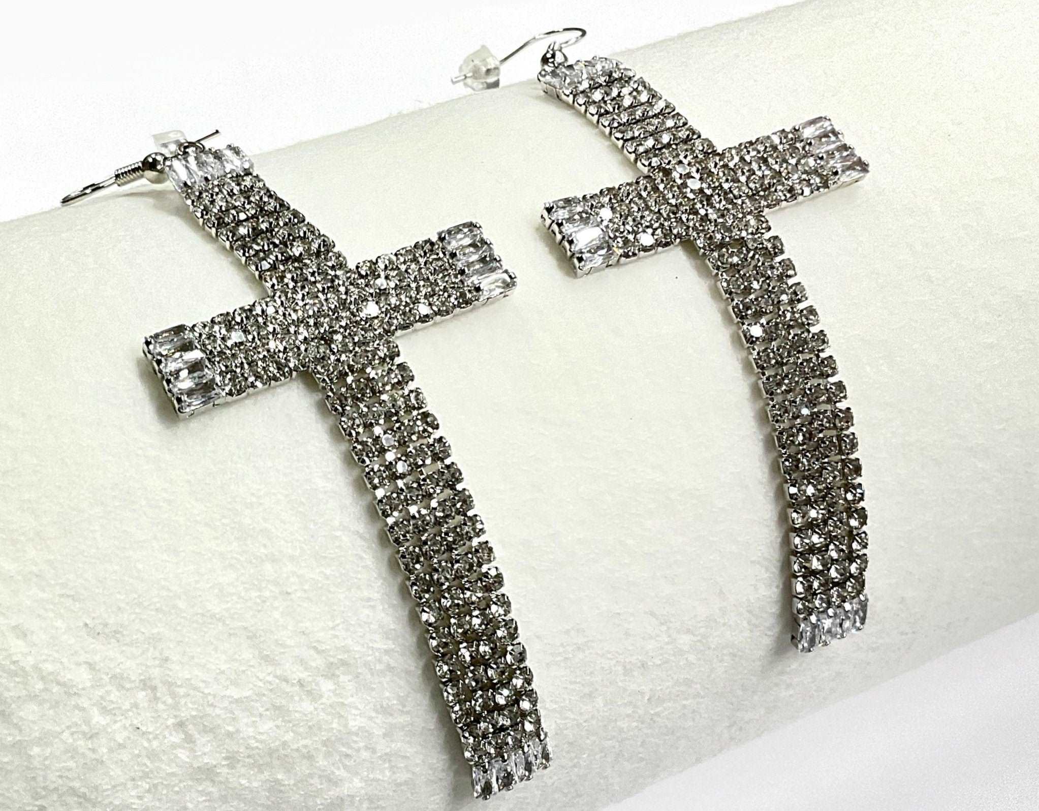 Light Weight Wedding Cross Tassel Earrings Cross Dangle Party 4 row Earrings Crystal Inlaid Crosses Christian Jewelry for Woman Bridesmaid
