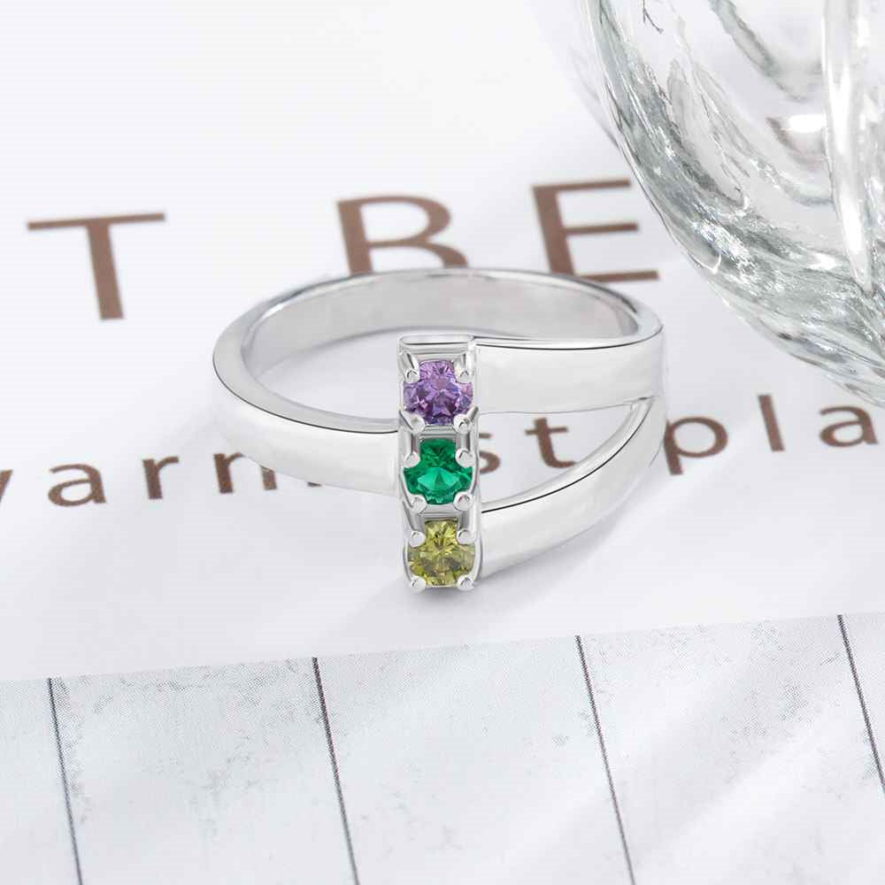 3 Birthstone Stacked Ribbon Band Mother's Ring 3 Names