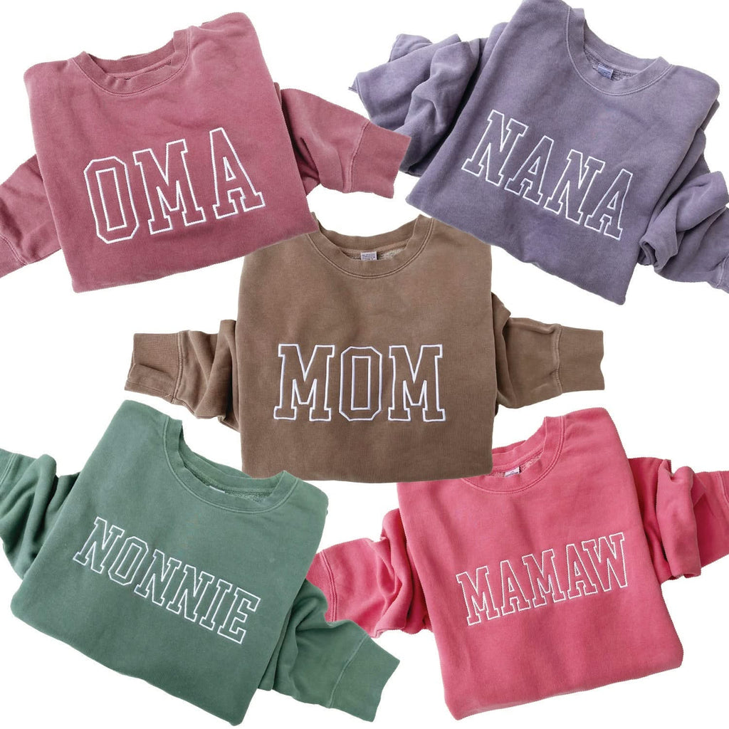Embroidered PIGMENT Crewneck - OUTLINE NAME