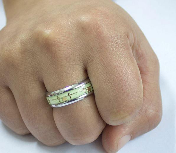Personalized Men's Heart Beat Promise Ring - Glowing Heartbeat