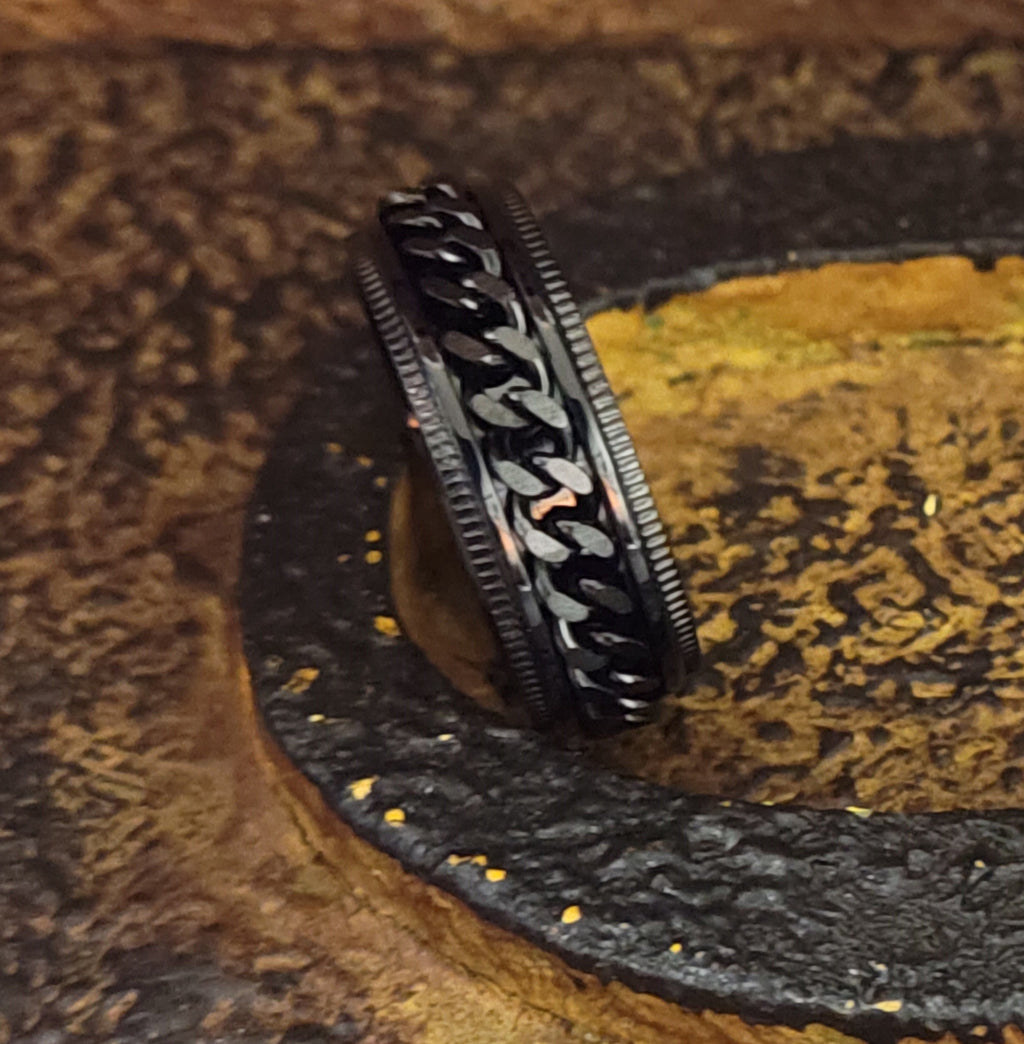 Personalized Men's Black Chain Spinner Wedding Ring - Engraved Handwriting Ring