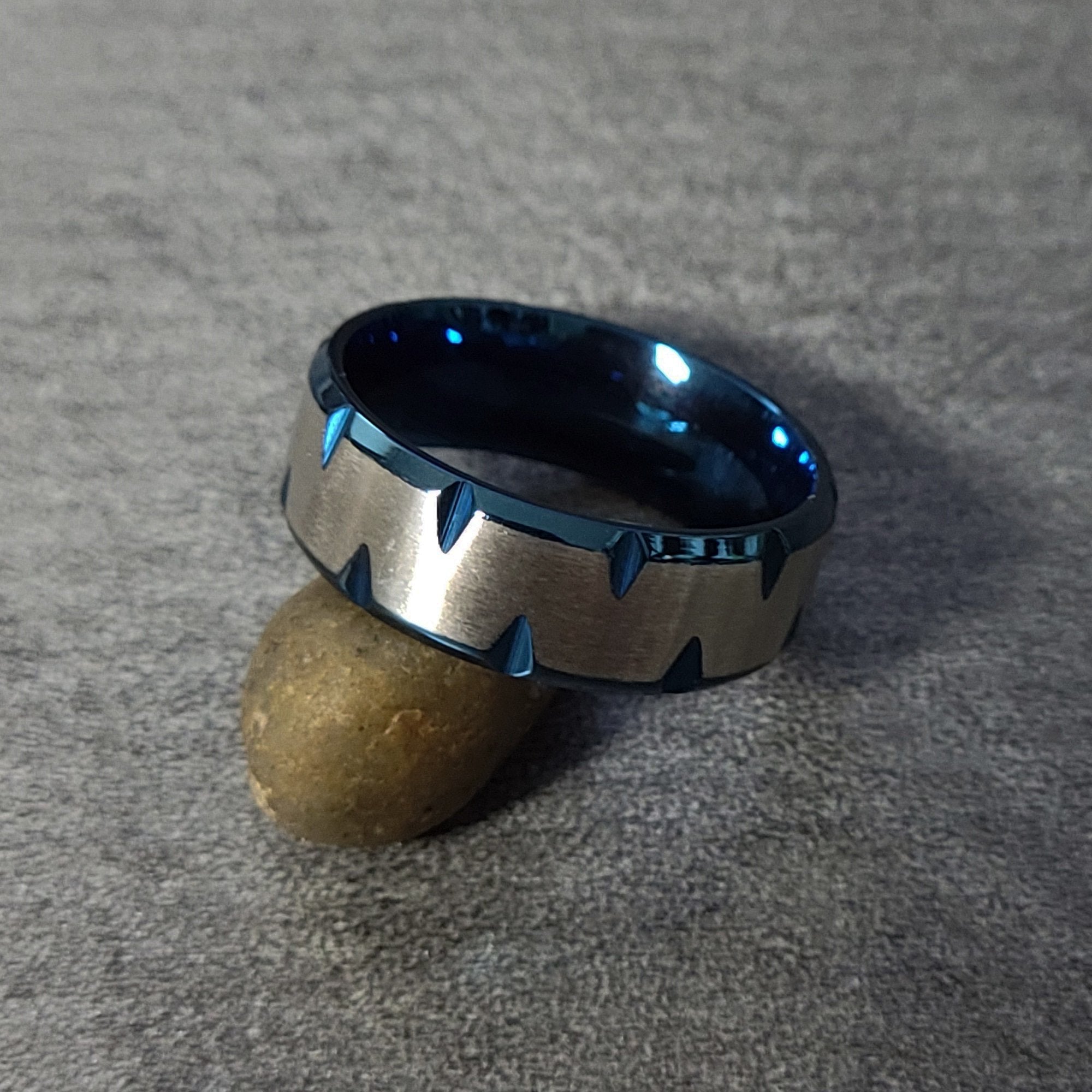 Personalized Men's Gold Notched Wedding Ring - Engraved Handwriting Wedding Ring