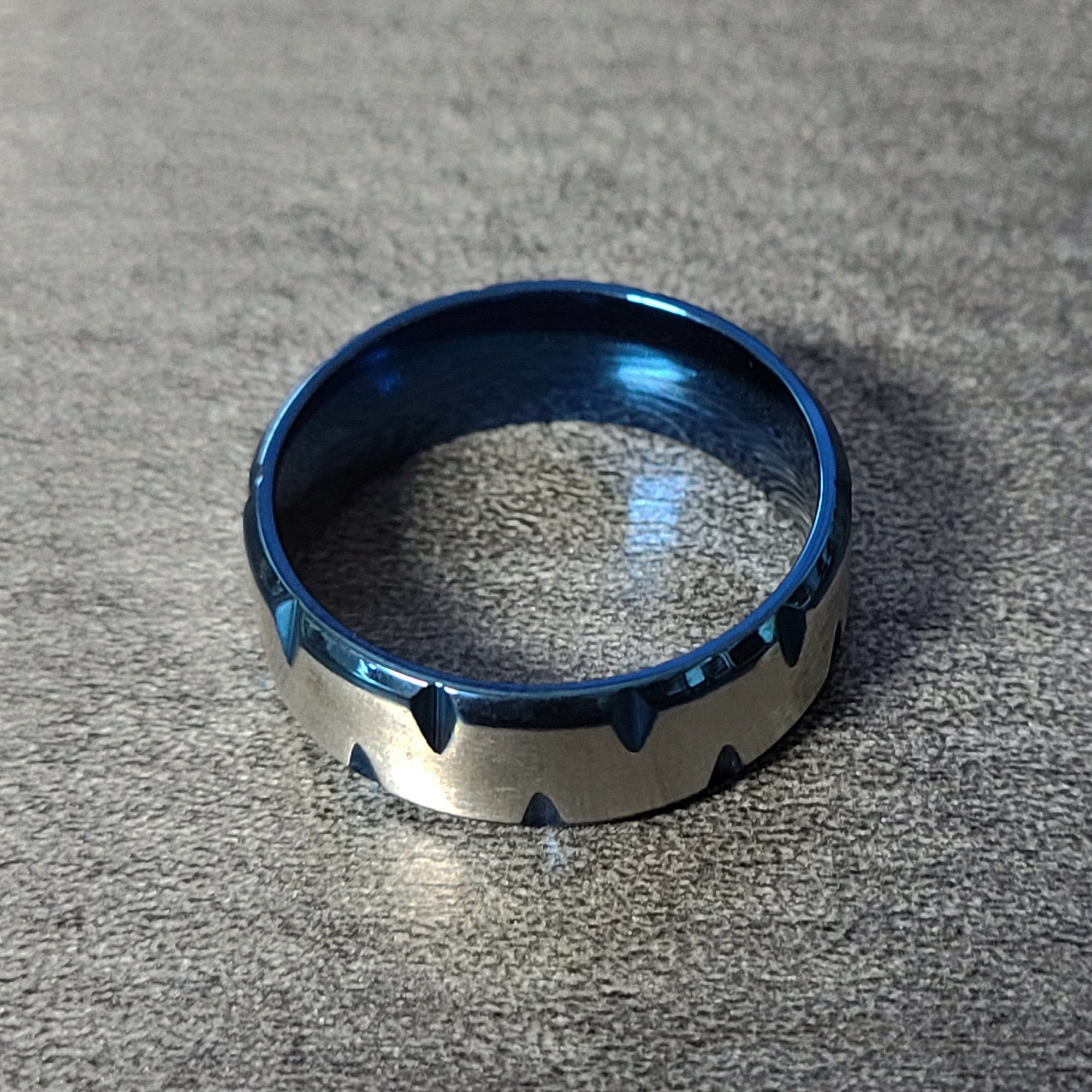 Personalized Men's Gold Notched Wedding Ring - Engraved Handwriting Wedding Ring