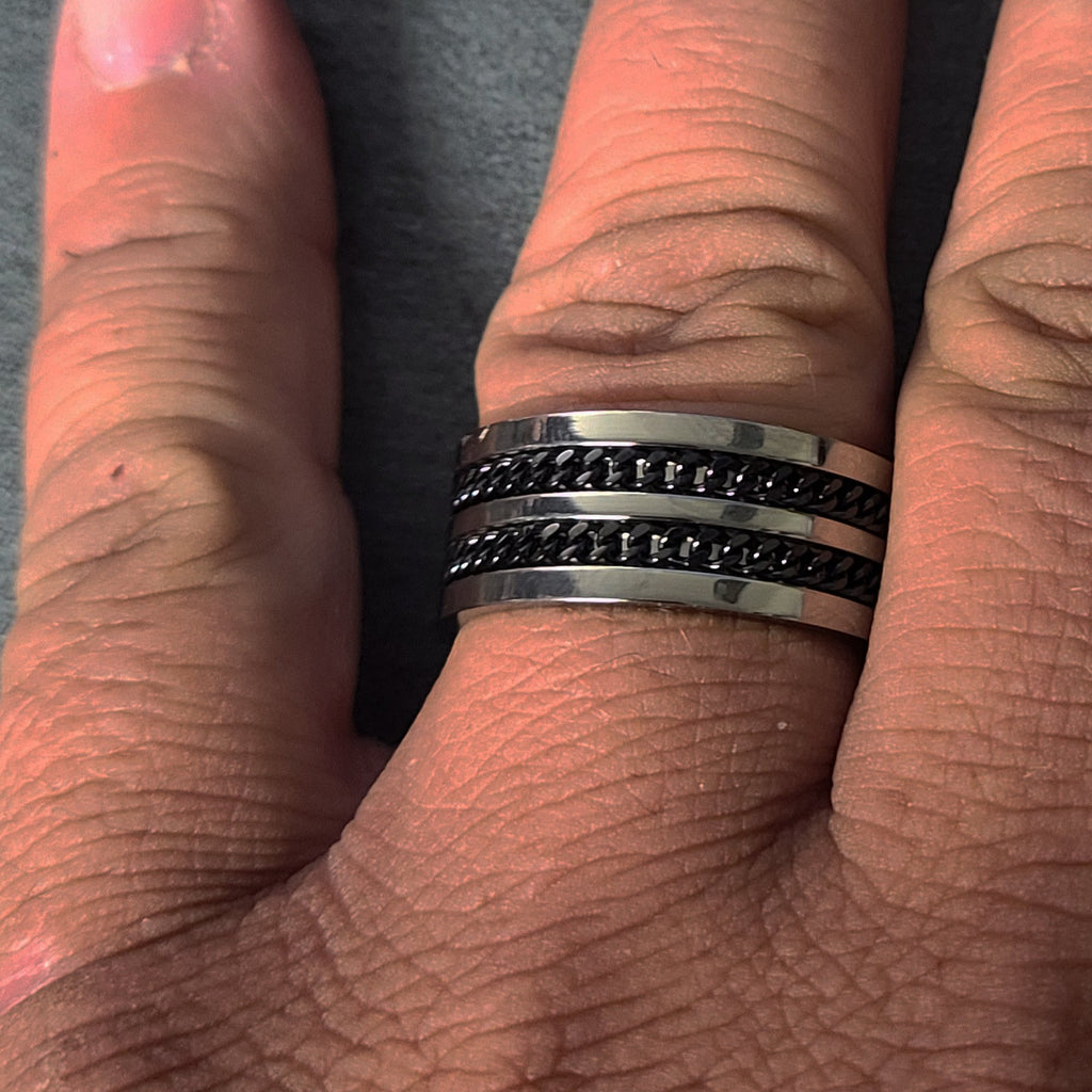 Personalized Men's Titanium Promise Ring - Silver With Double Chain Inlays