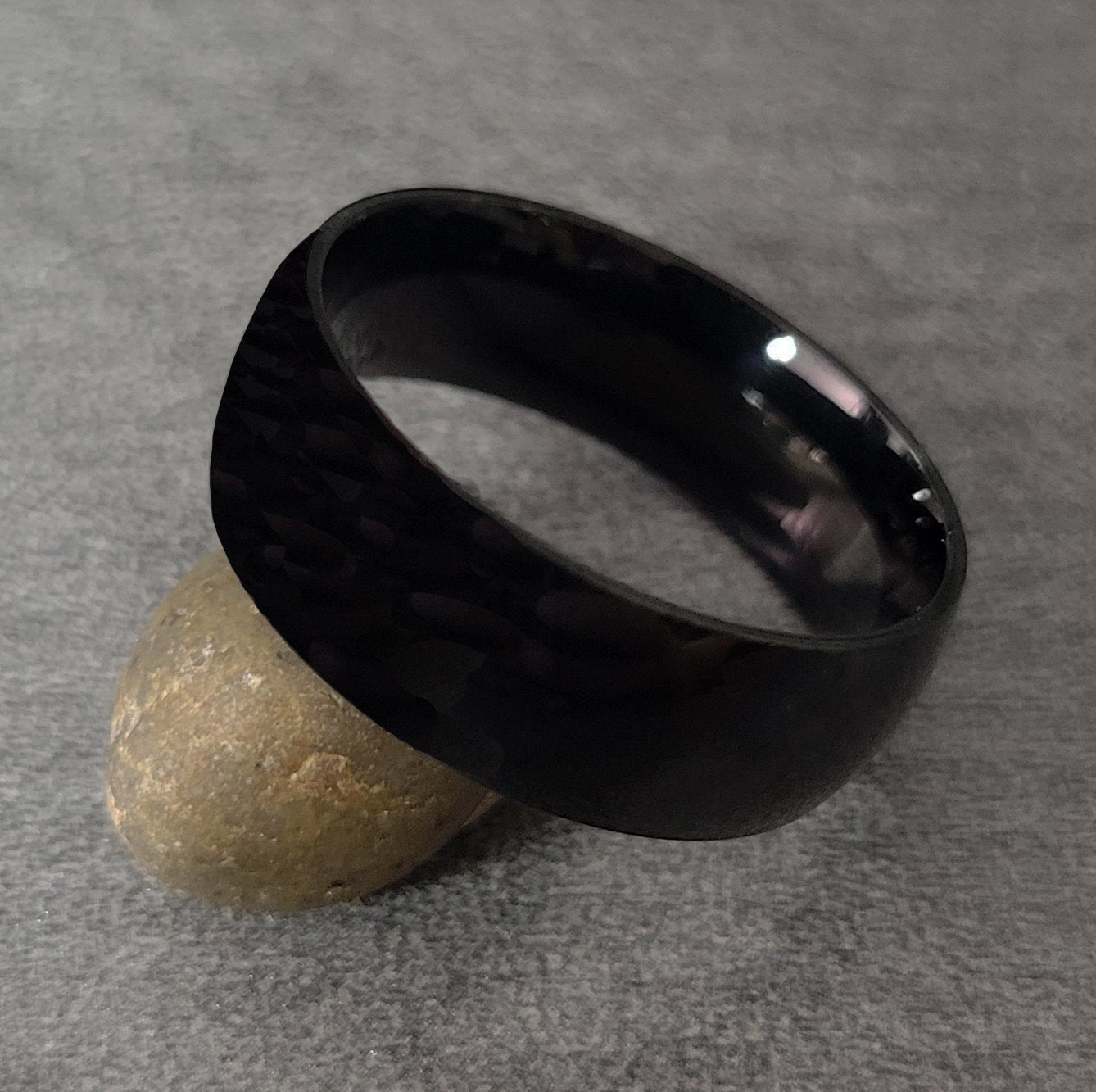 Engraved Men's Black Wedding Ring - Engraved Men's Ring Handwriting Ring