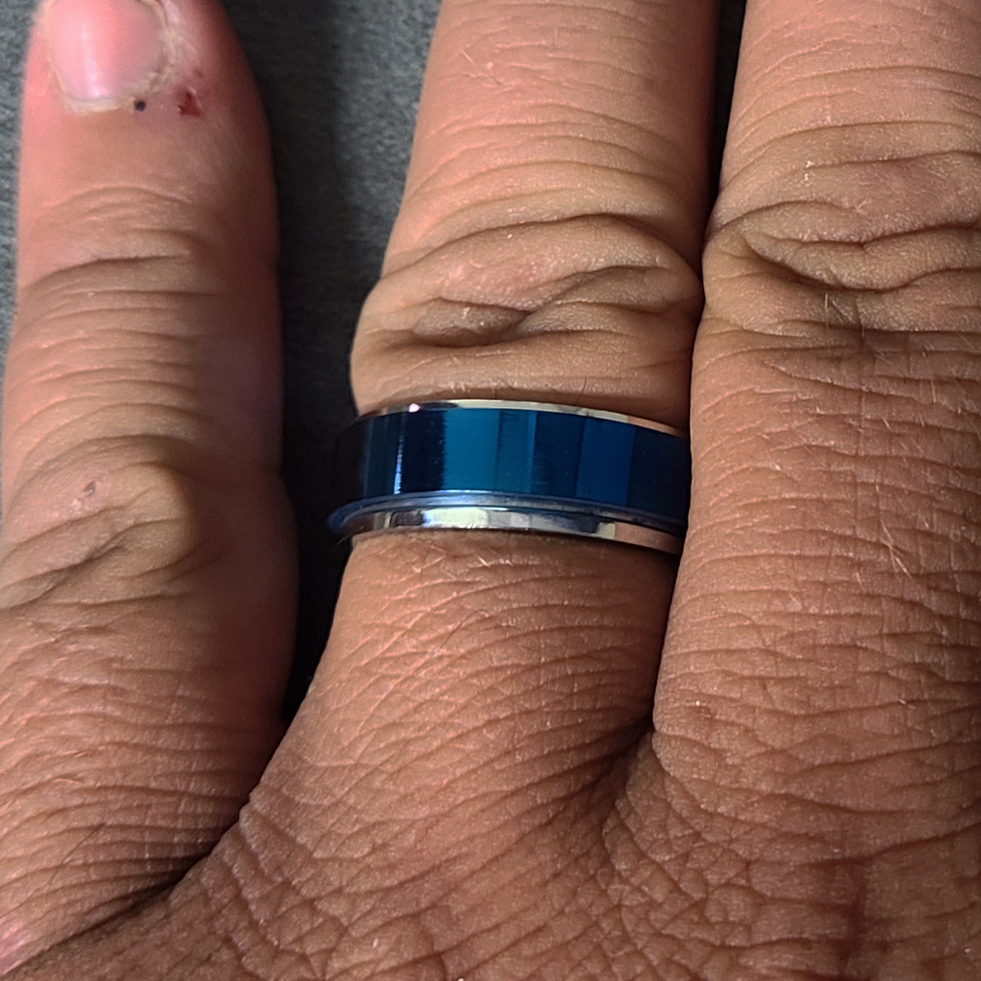 Personalized Men's Wedding Band - Silver and Blue Fidget Spinner Ring